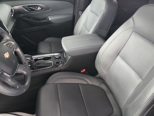 Used 2021 Chevrolet Traverse Premier FWD image 22