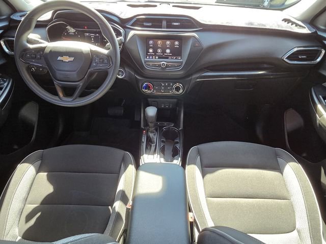 Used 2023 Chevrolet TrailBlazer LT image 12