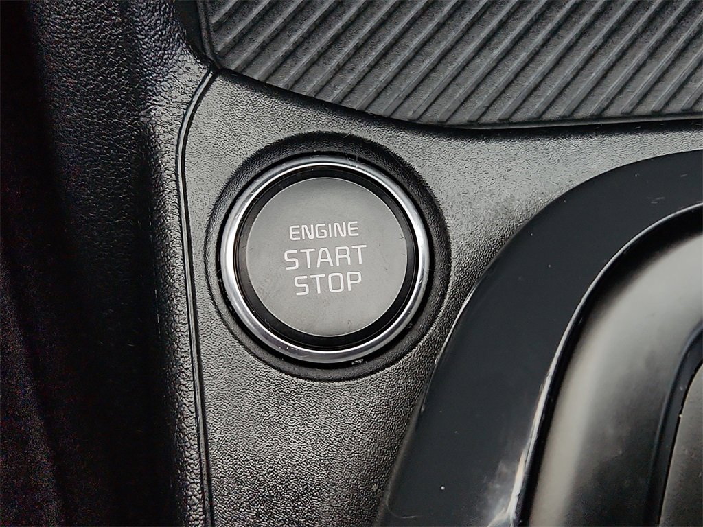 Used 2025 Kia K4 EX image 30