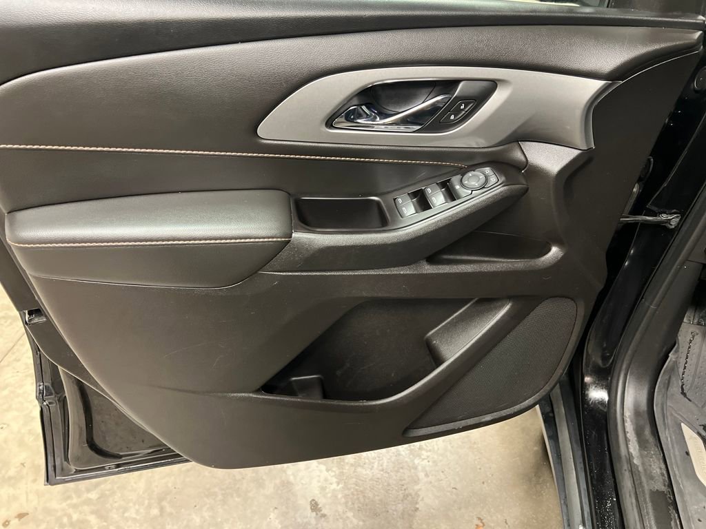 Used 2019 Chevrolet Traverse LS w/ LPO, Floor Liner Package image 10