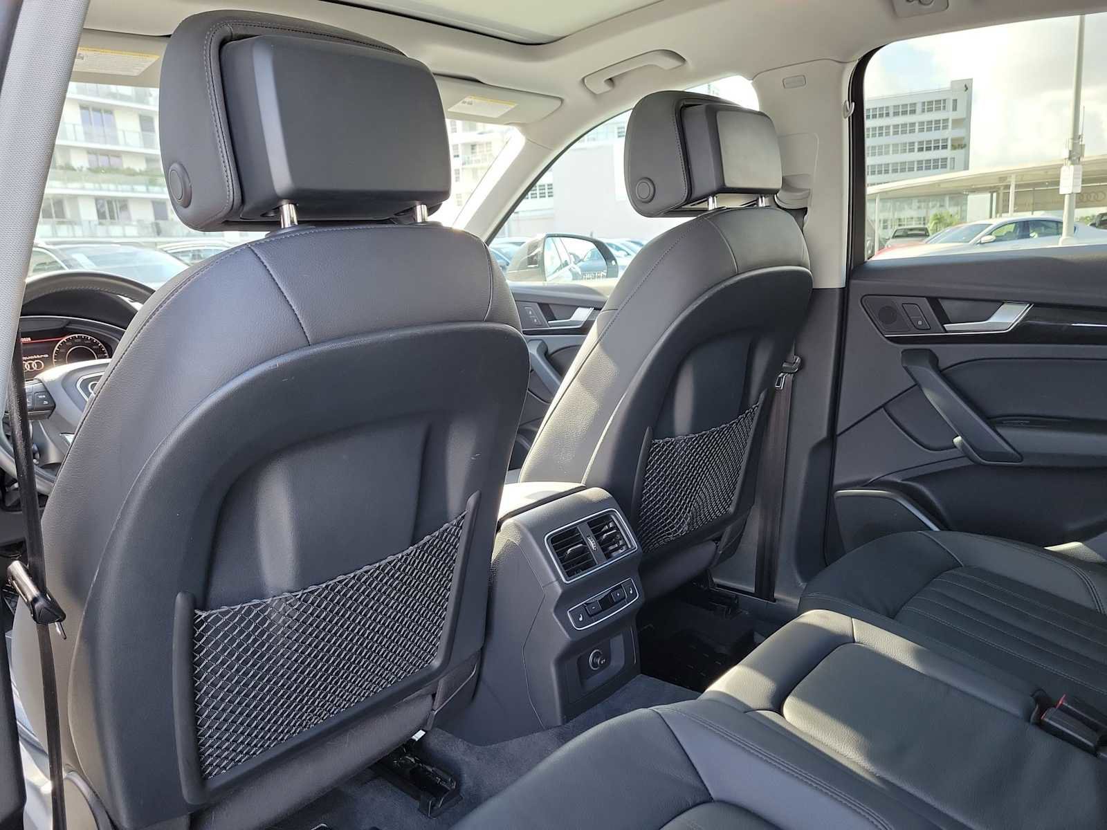 Used 2018 Audi Q5 2.0T Premium Plus w/ Premium Plus Package image 17