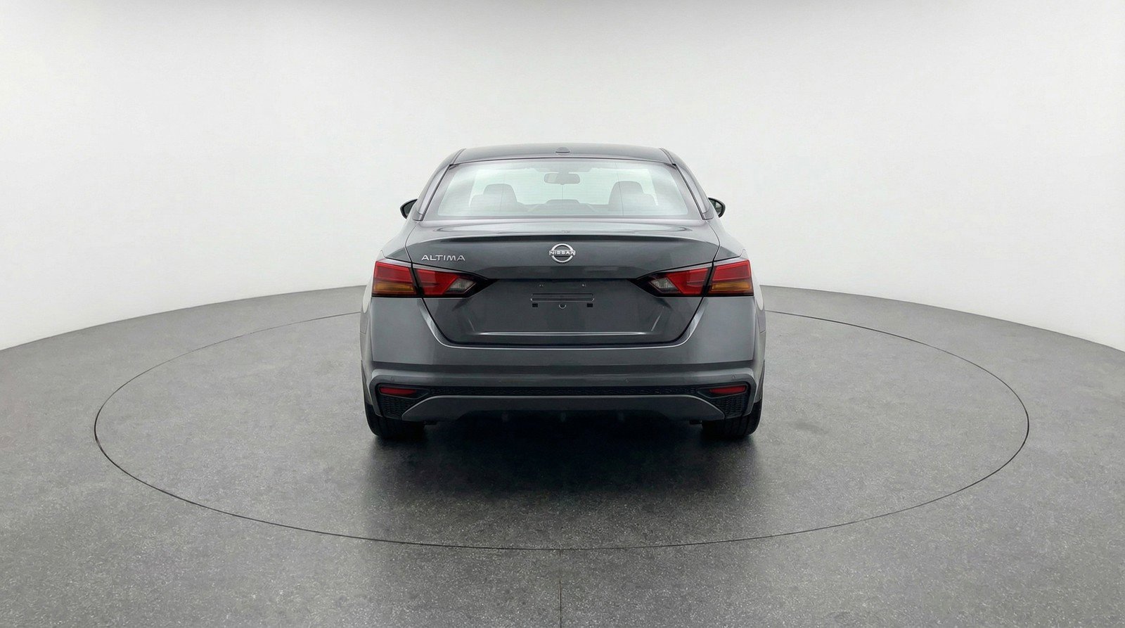 Used 2025 Nissan Altima 2.5 SV FWD image 7