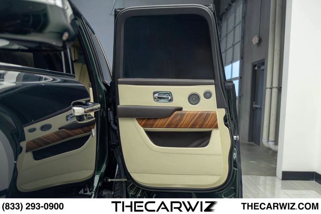 Used 2019 Rolls-Royce Cullinan AWD/4WD image 70