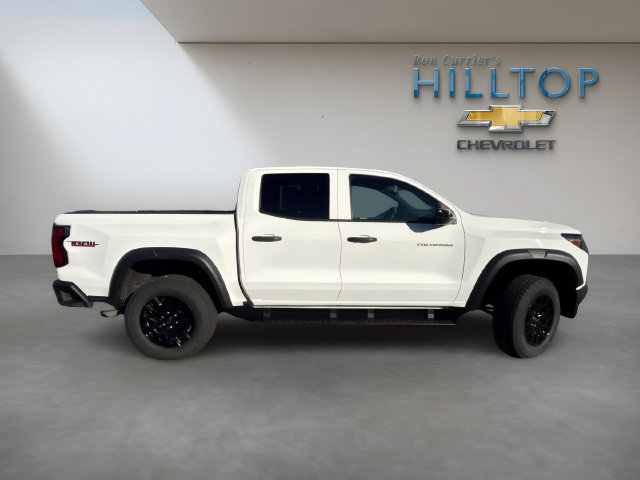 Used 2023 Chevrolet Colorado Trail Boss w/ Technology Package AWD/4WD image 3
