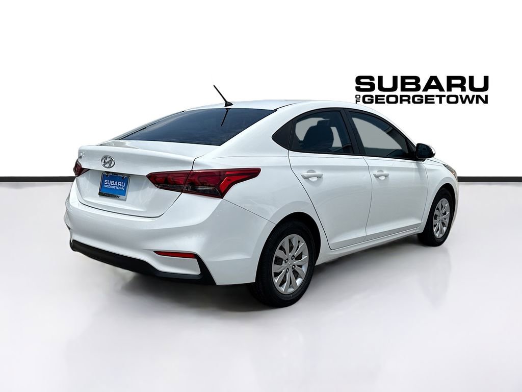 Used 2021 Hyundai Accent SE FWD image 7