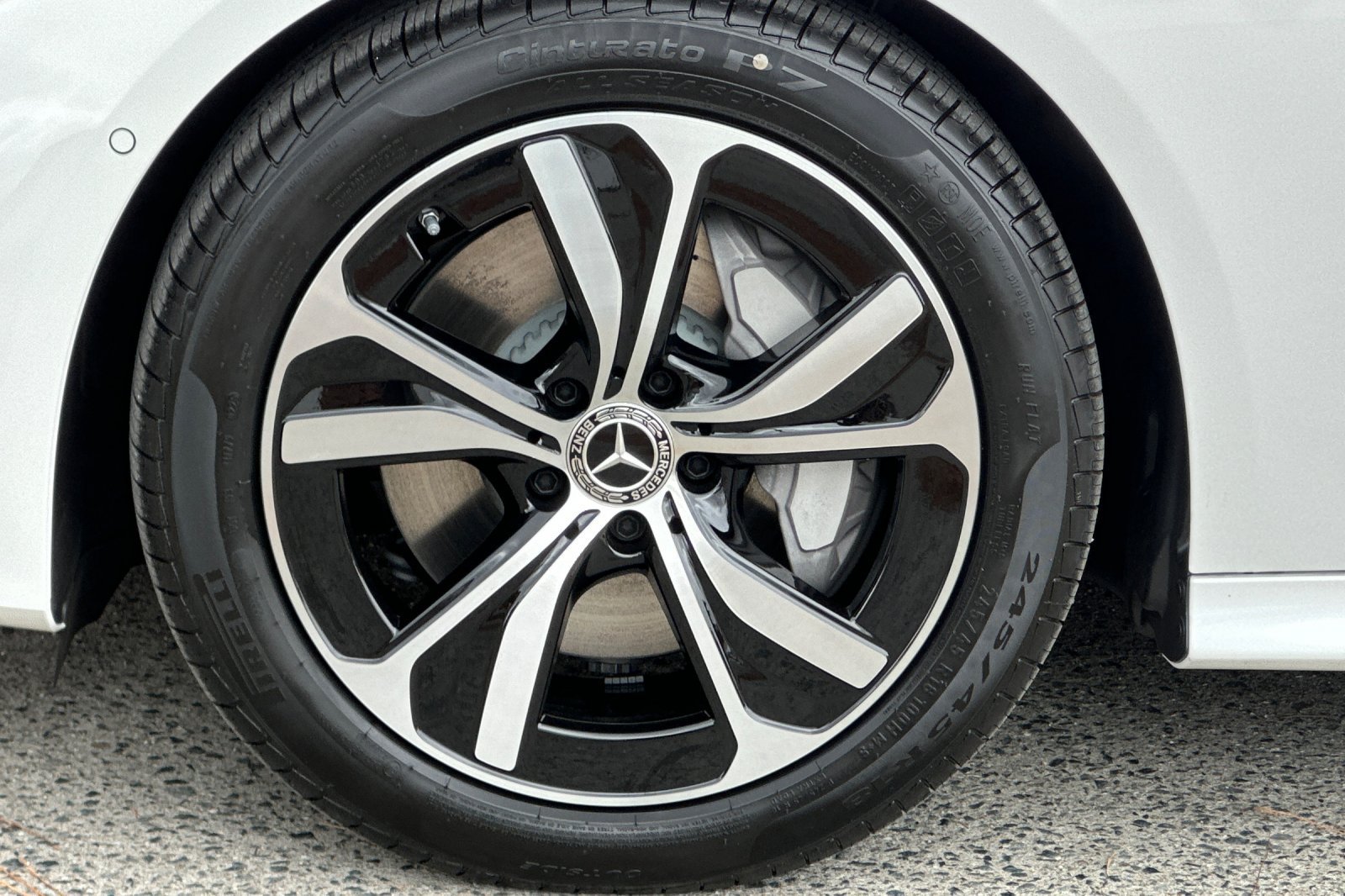 New 2026 Mercedes-Benz CLE 300 4MATIC Coupe image 25