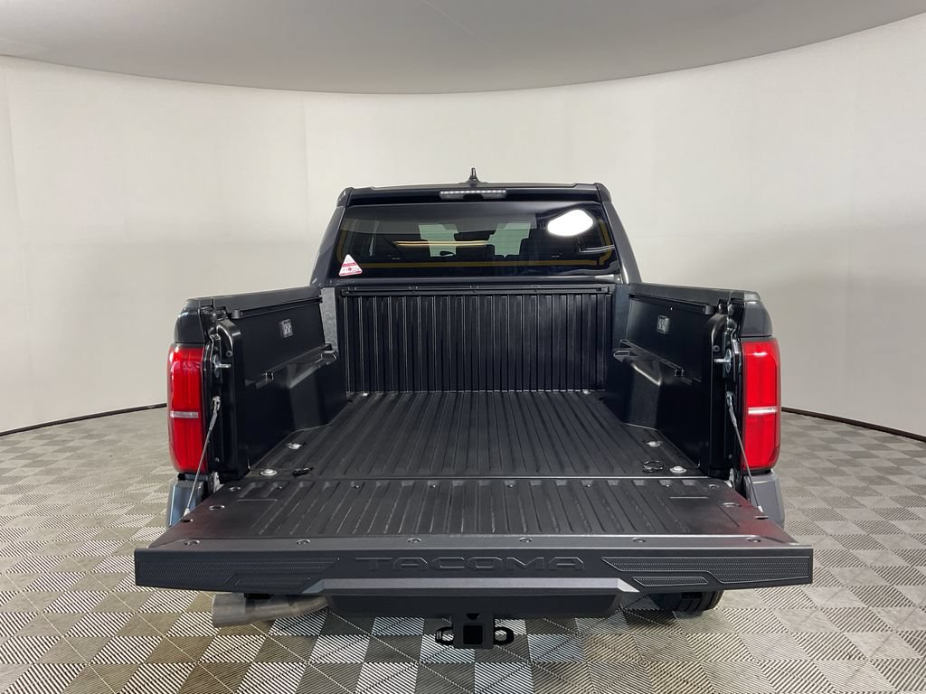 New 2026 Toyota Tacoma SR5 AWD/4WD image 18