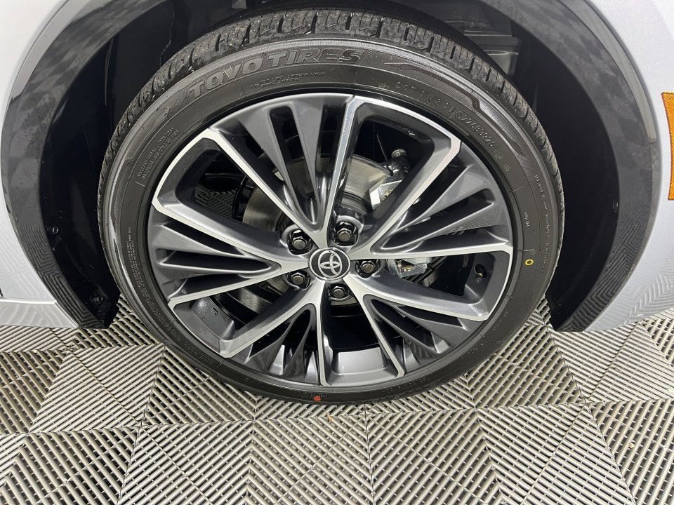 New 2026 Toyota Prius Limited image 22