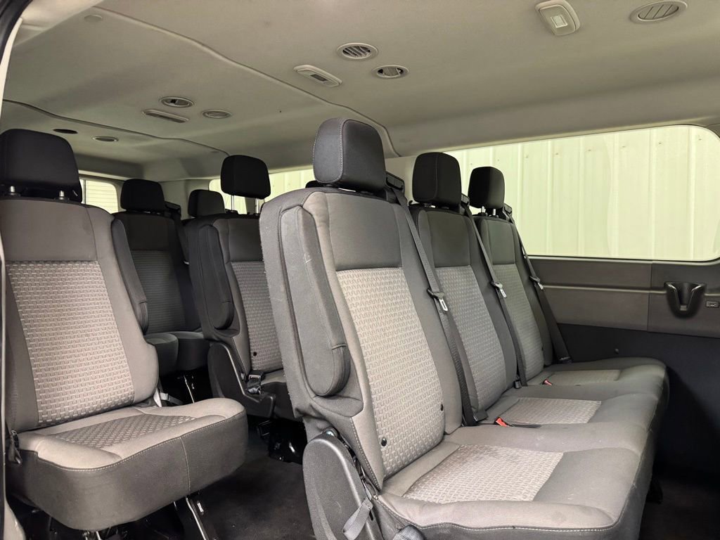 Used 2023 Ford Transit 350 XLT image 25