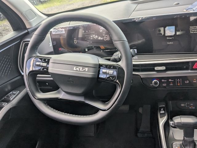 New 2026 Kia Sorento S FWD image 16