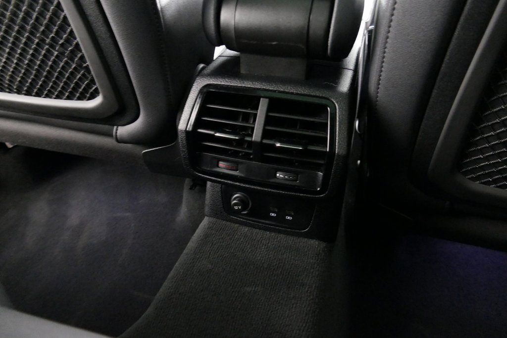 Used 2023 Audi Q3 2.0T Premium Plus w/ Premium Plus Package image 28