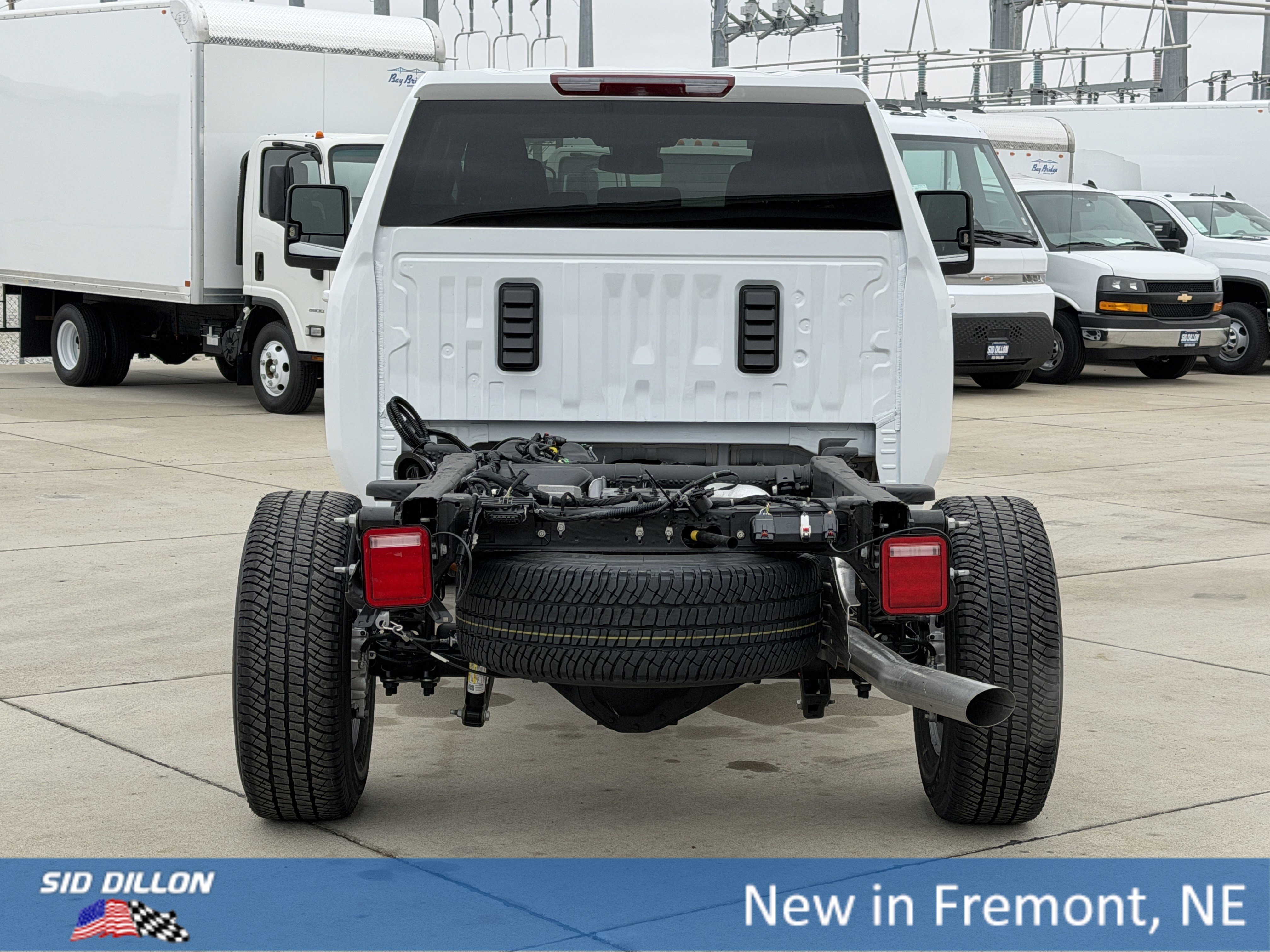 New 2026 GMC Sierra 3500 SLE w/ SLE Convenience Package image 6