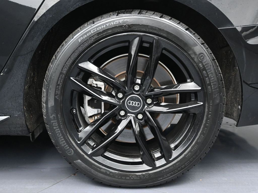 Used 2022 Audi A4 2.0T Premium Plus w/ Premium Plus Package image 13