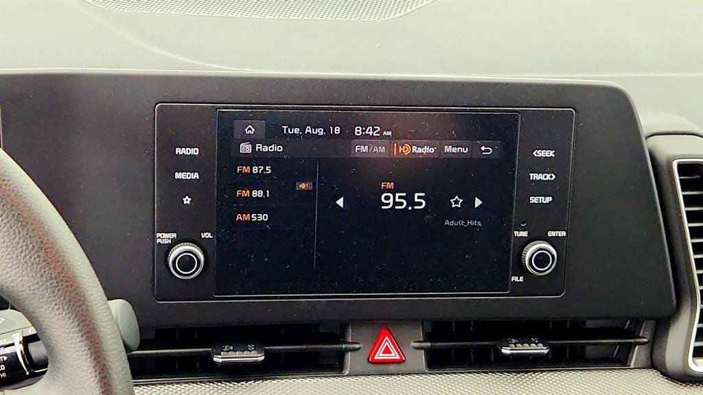 Used 2025 Kia Sportage LX FWD image 16