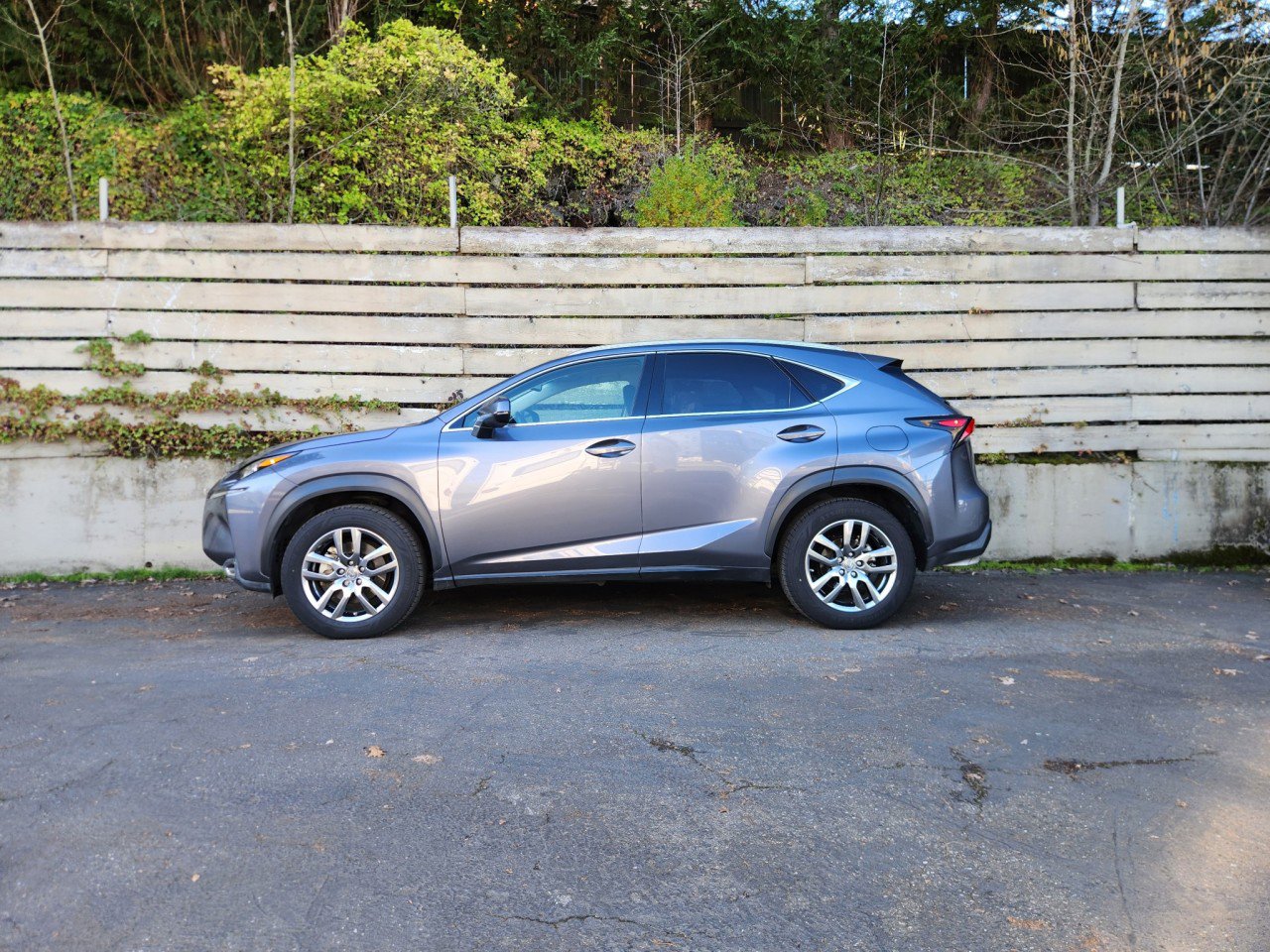 Used 2015 Lexus NX 200t AWD w/ Premium Package image 5