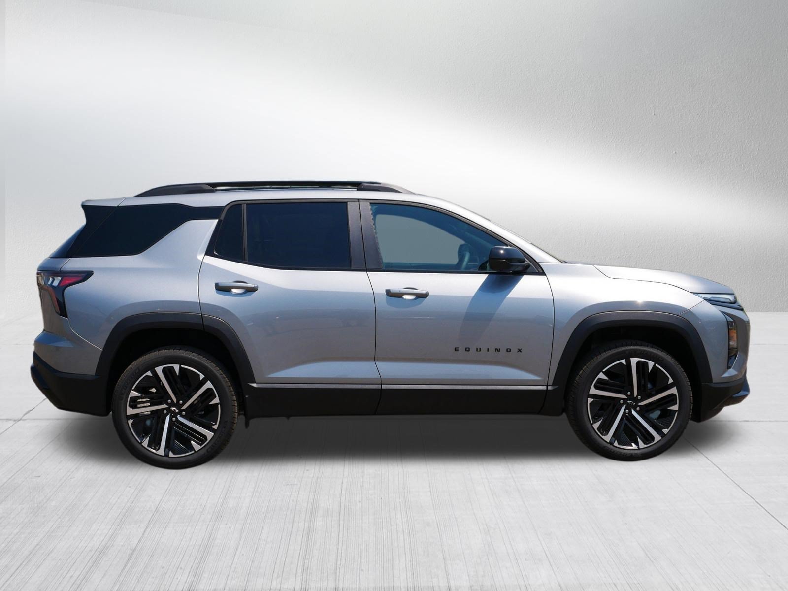 New 2027 Chevrolet Equinox RS w/ Safety and Technology Package AWD/4WD image 6