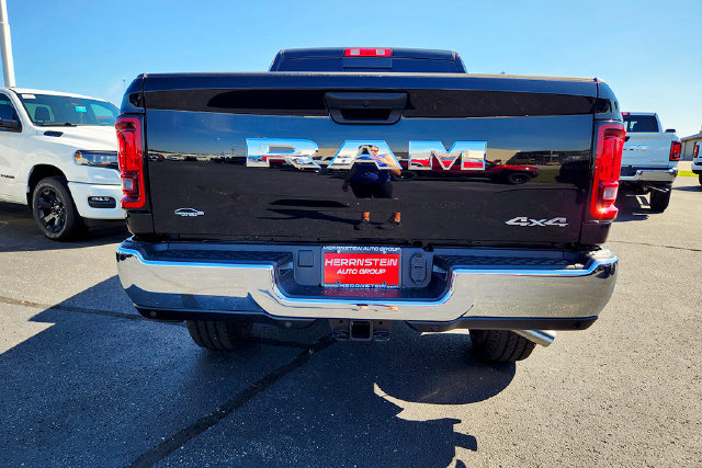 New 2027 RAM 2500 Tradesman AWD/4WD image 33
