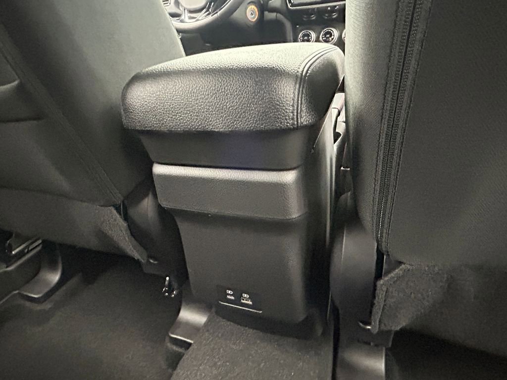 New 2025 Mitsubishi Outlander Sport AWD image 32