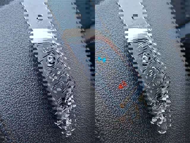 Used 2023 BMW 330e 330e image 35