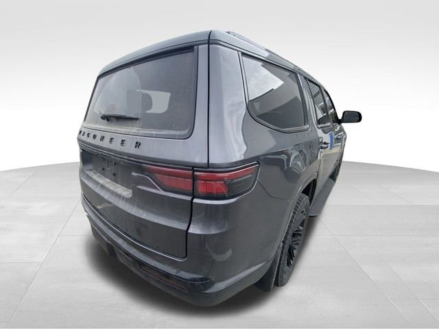 Used 2023 Jeep Wagoneer Series II image 12