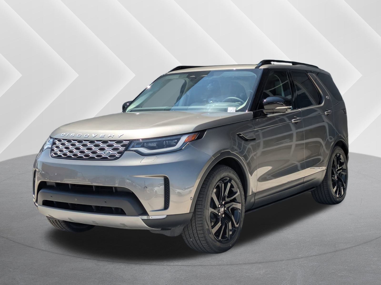 New 2025 Land Rover Discovery S image 1
