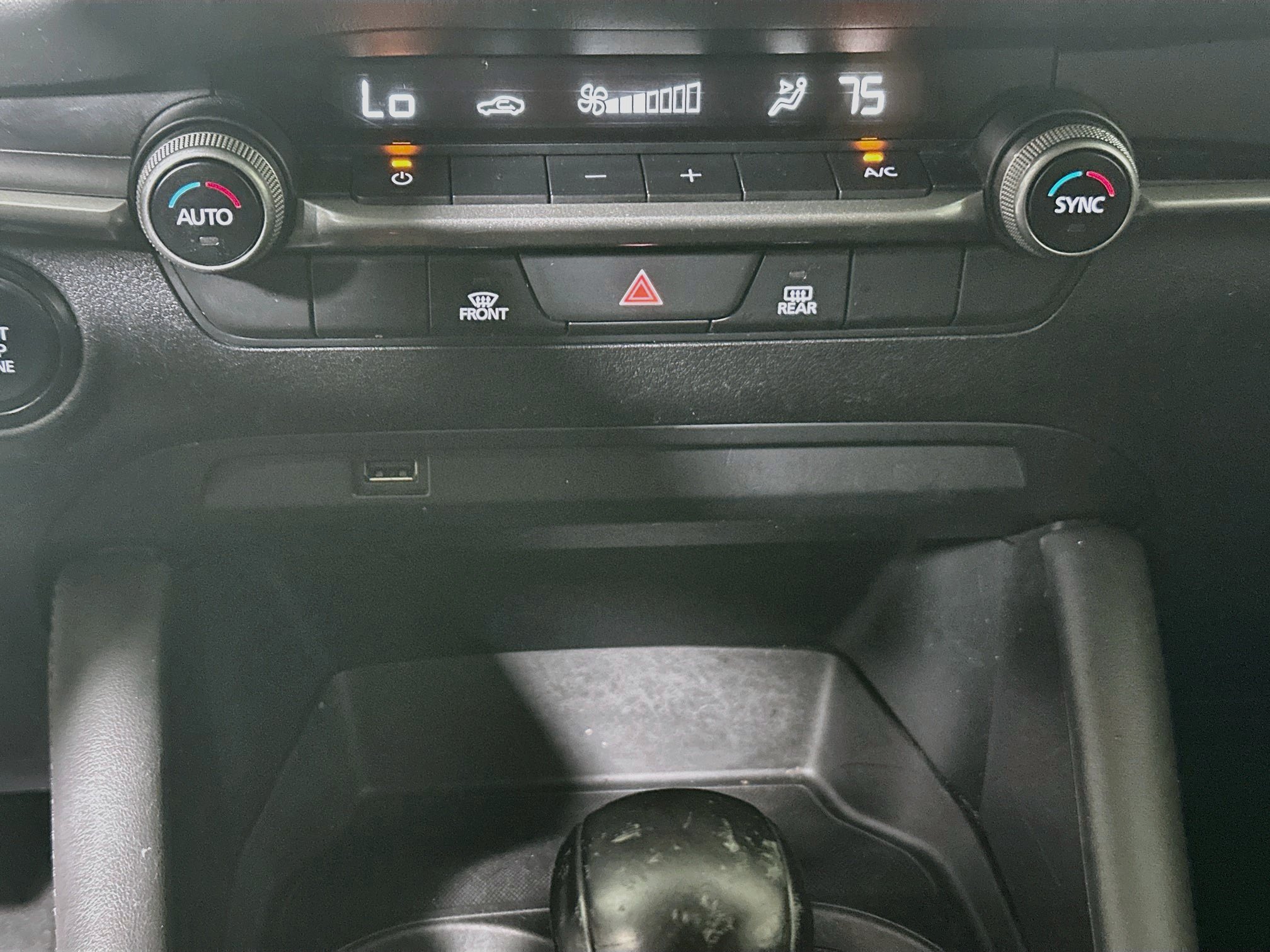 Used 2021 MAZDA MAZDA3 s FWD image 23