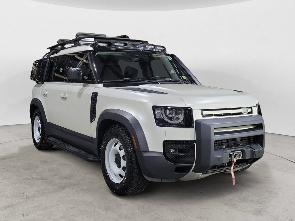 Used 2024 Land Rover Defender 110 S AWD/4WD image 7