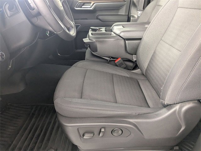 Used 2023 Chevrolet Silverado 1500 LT image 13