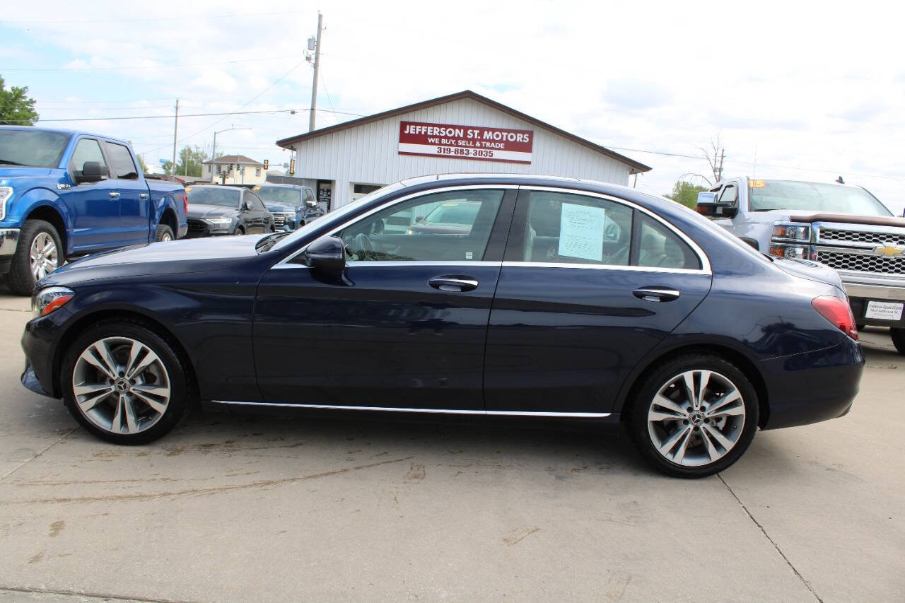 Used 2019 Mercedes-Benz C 300 4MATIC Sedan image 1
