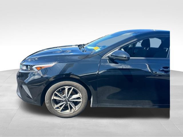 Used 2023 Kia Forte LXS FWD image 30