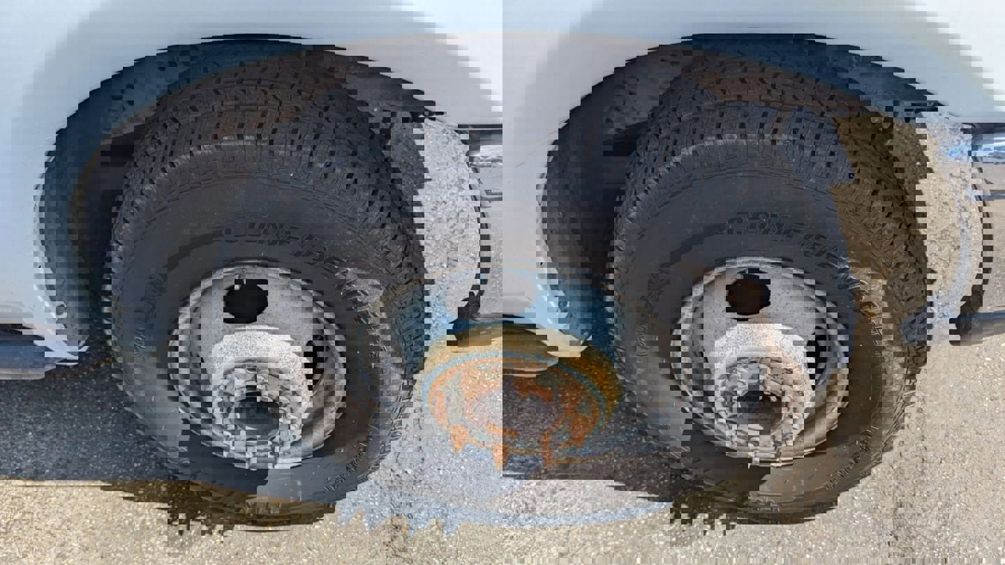 Used 2000 Ford F350 XL image 30