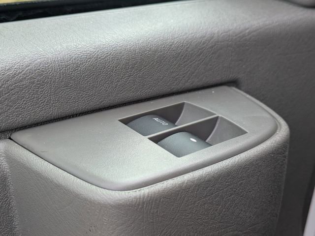 New 2025 Chevrolet Express 3500 w/ Power Convenience Package image 9