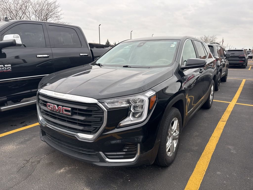 Used 2023 GMC Terrain SLE