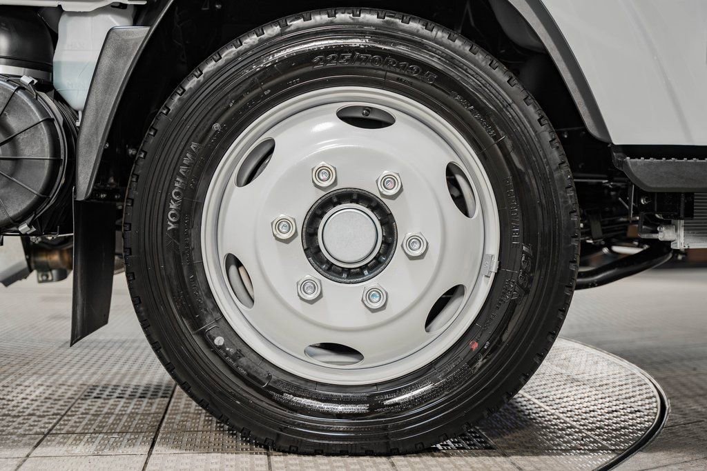 New 2025 Chevrolet Low Cab Forward 5500XD image 19