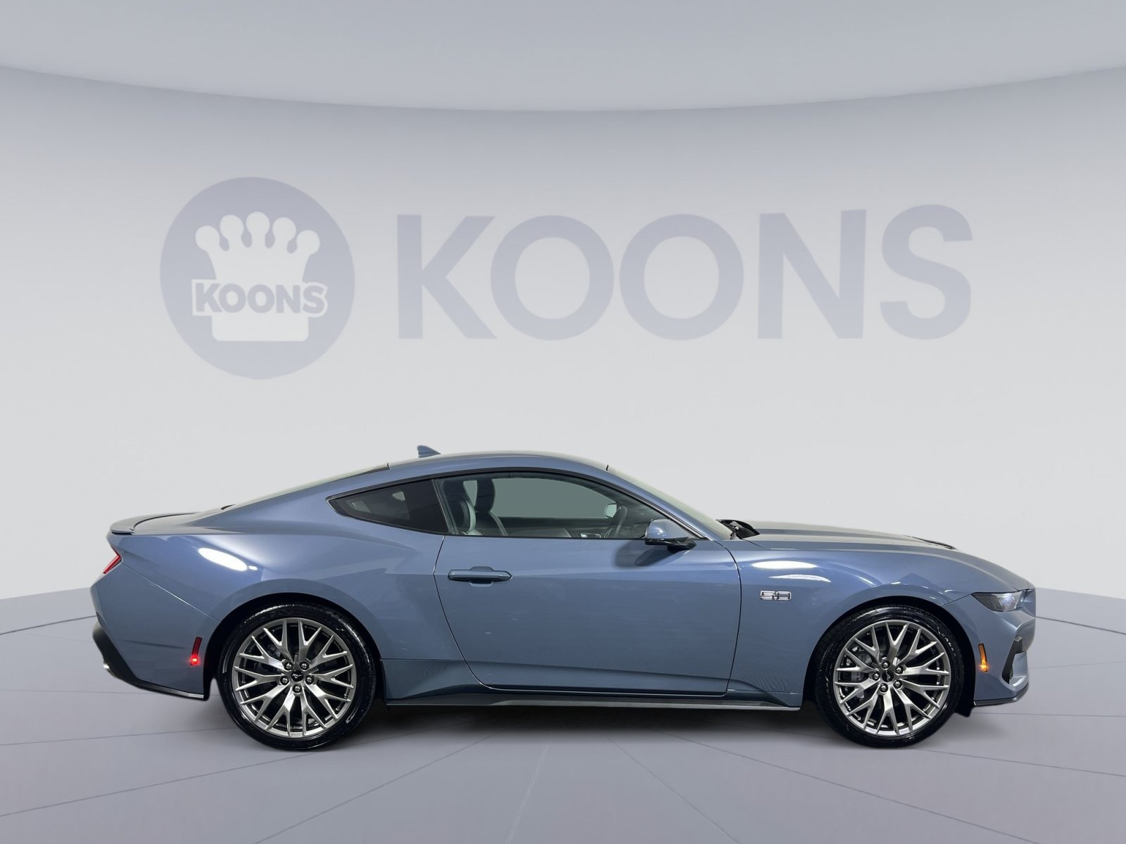 Used 2025 Ford Mustang GT Premium RWD image 12