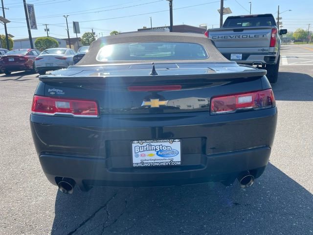 Used 2015 Chevrolet Camaro LT RWD image 7