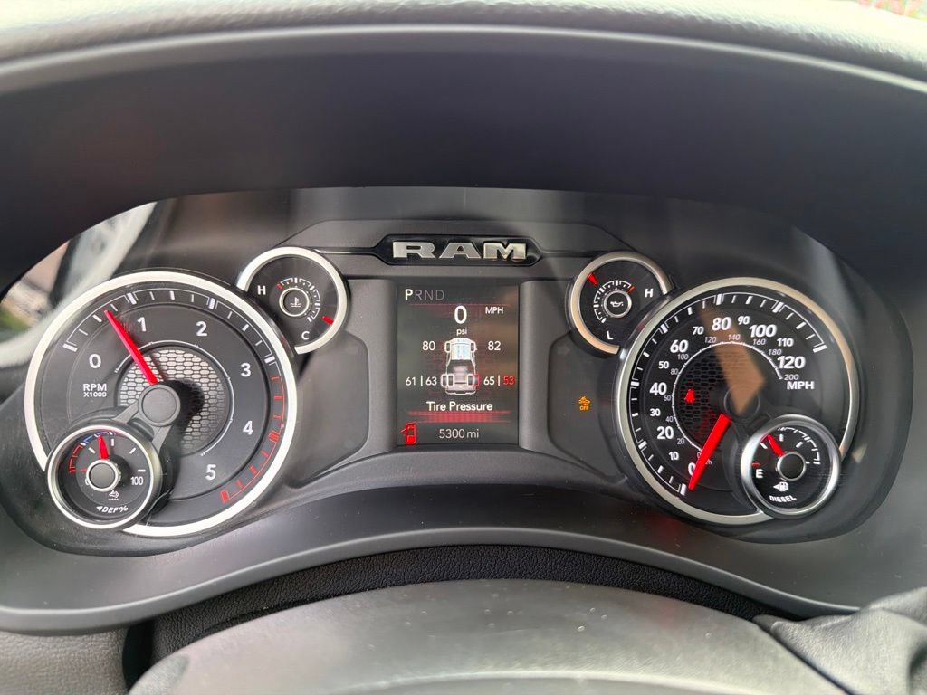 Used 2025 RAM 3500 Tradesman w/ Chrome Appearance Group AWD/4WD image 23