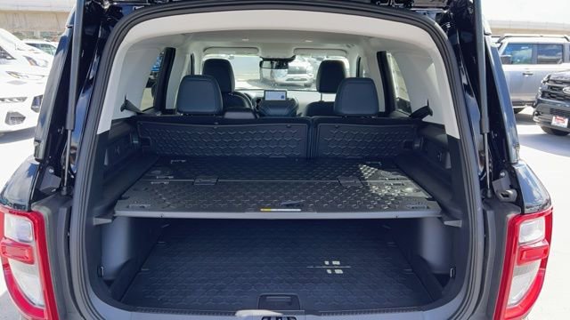 New 2024 Ford Bronco Sport Outer Banks w/ Tech Package AWD/4WD image 7