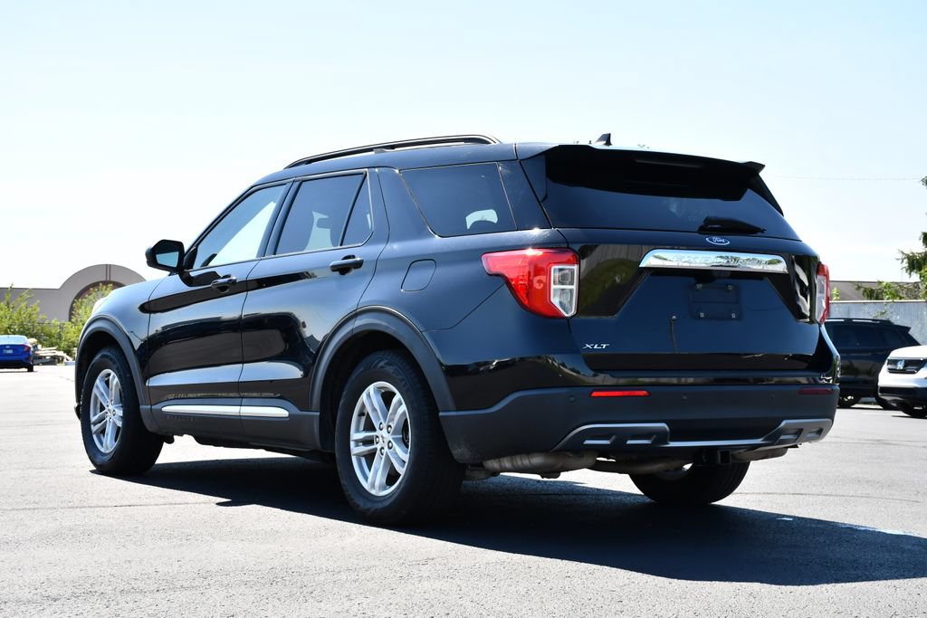 Used 2022 Ford Explorer XLT w/ Equipment Group 202A RWD image 5