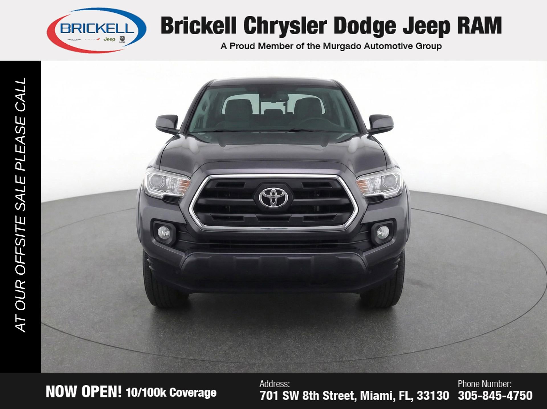 Used 2016 Toyota Tacoma SR5 w/ Towing Package image 5