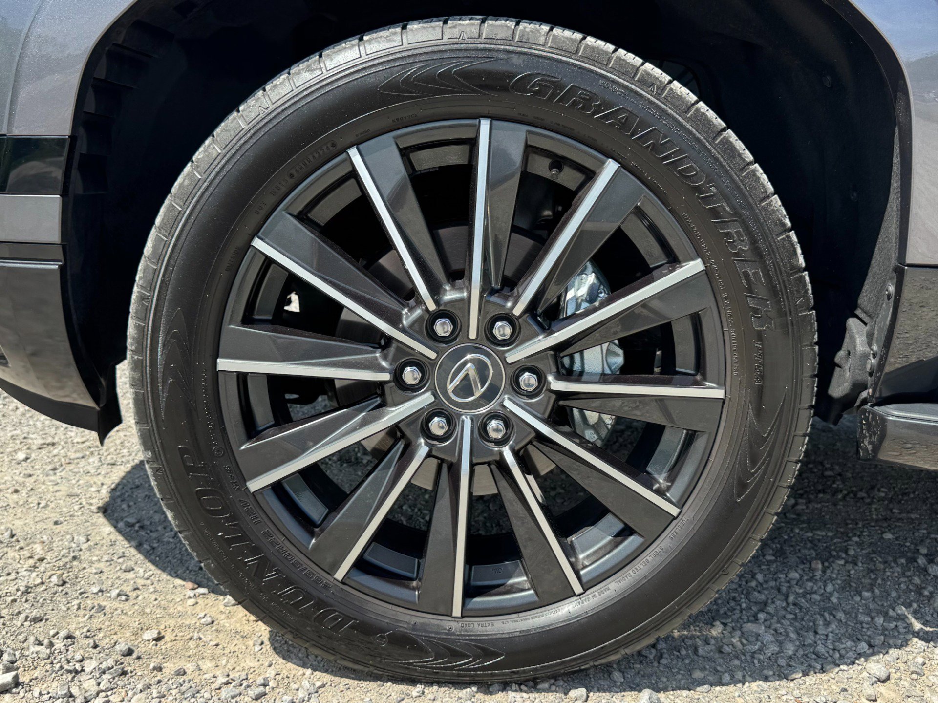 Used 2024 Lexus GX 550 AWD/4WD image 75