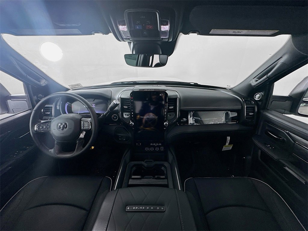 New 2026 RAM 2500 Limited w/ Towing Technology Group image 9