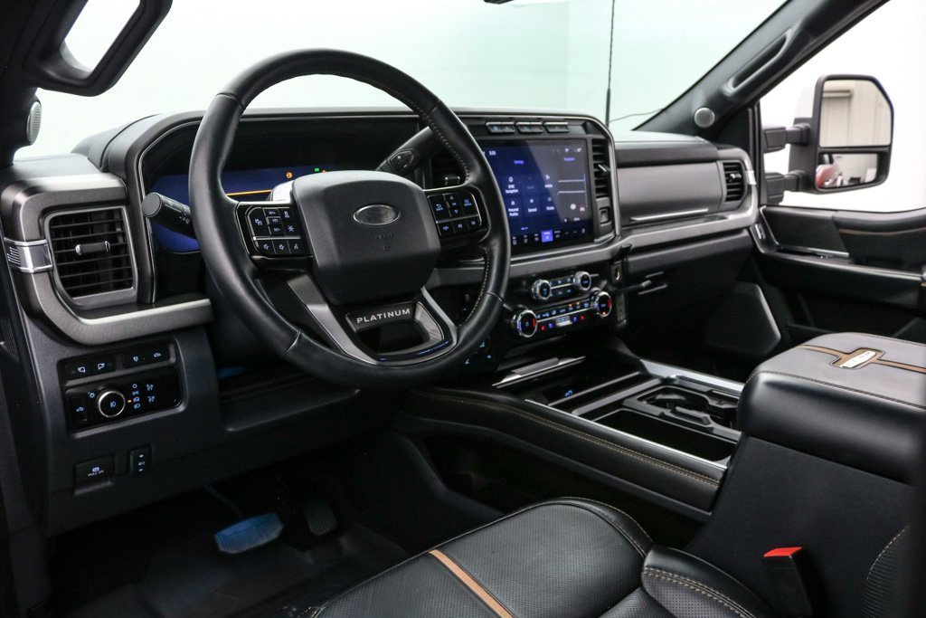 Certified 2024 Ford F350 Platinum image 16
