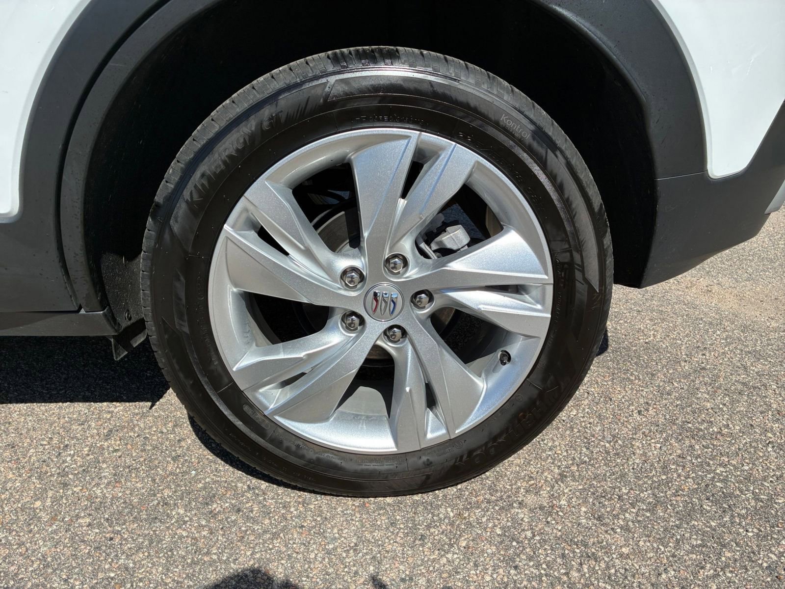 Used 2025 Buick Encore GX Preferred image 28
