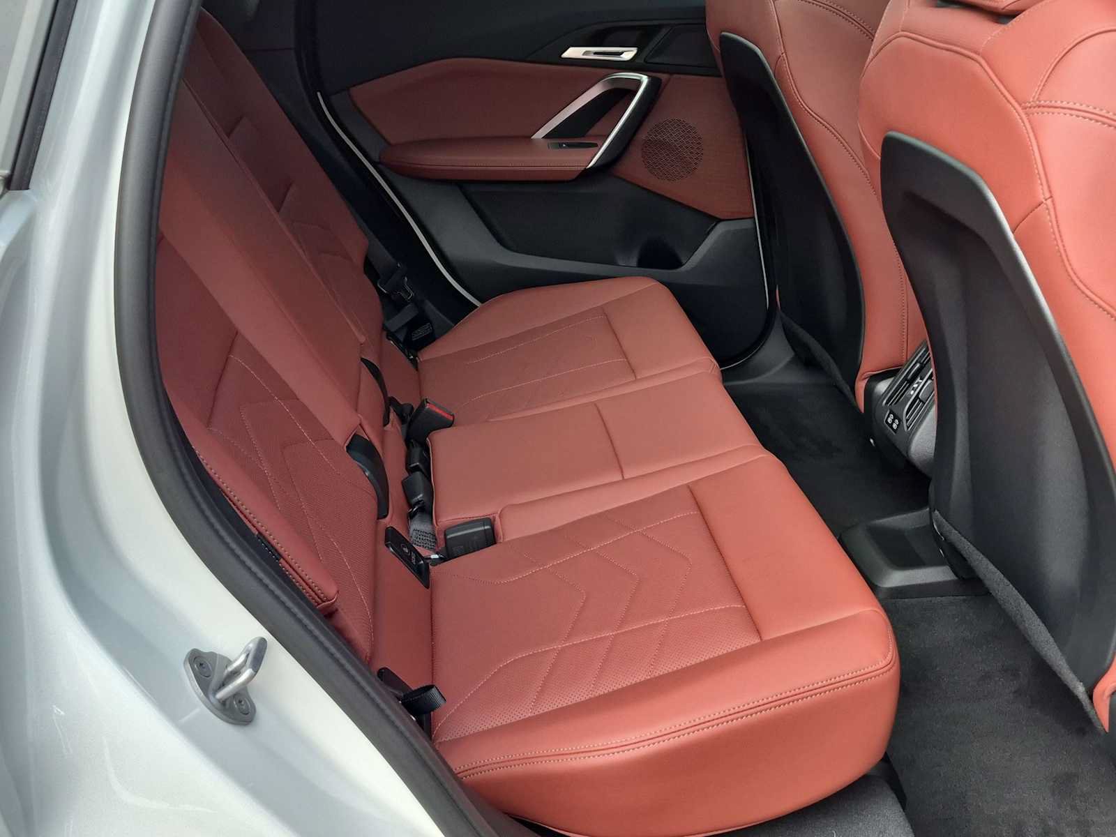 New 2027 BMW X1 xDrive28i AWD/4WD image 22