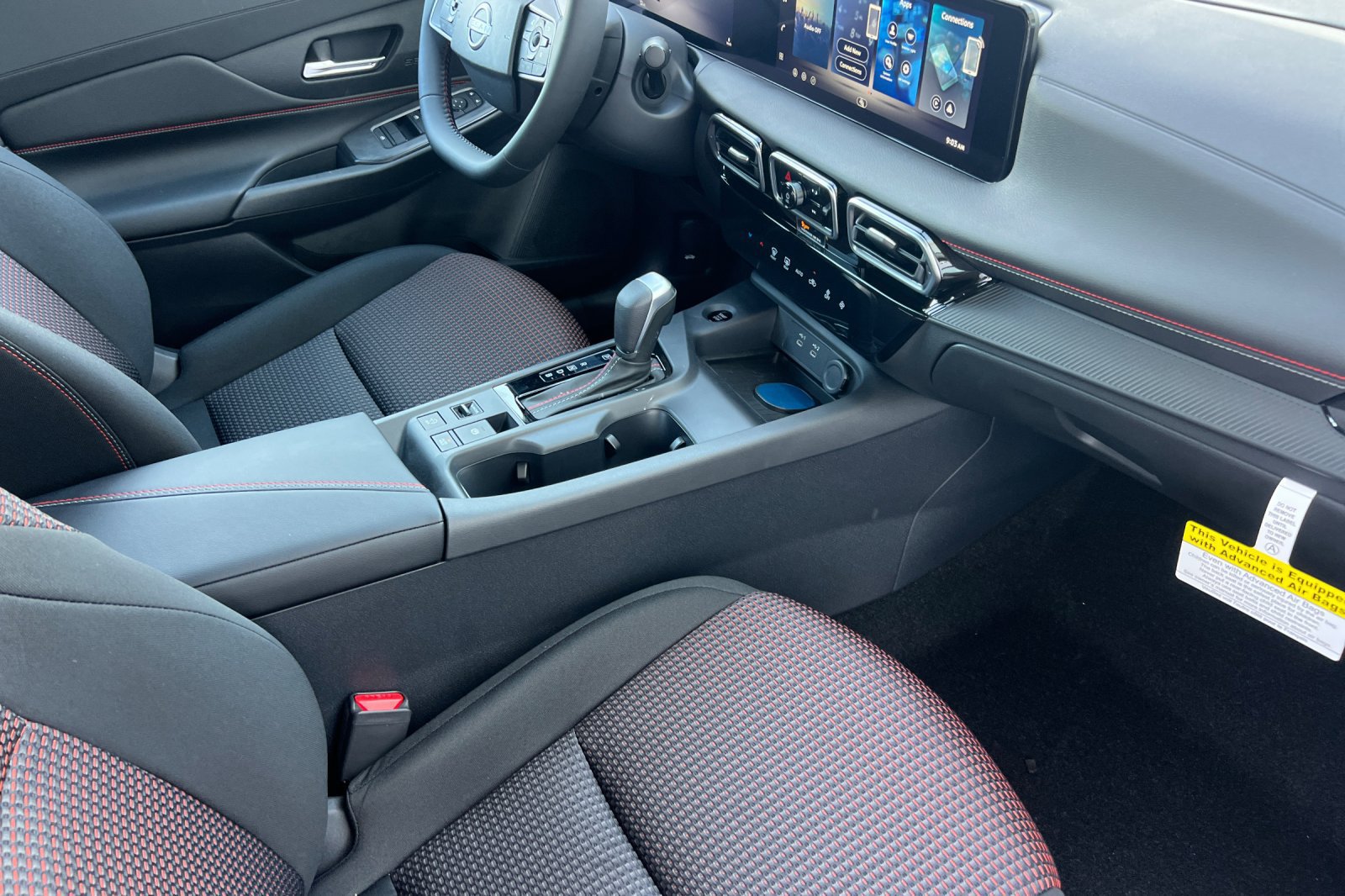 New 2027 Nissan Sentra SR w/ Floor Mat Package FWD image 12