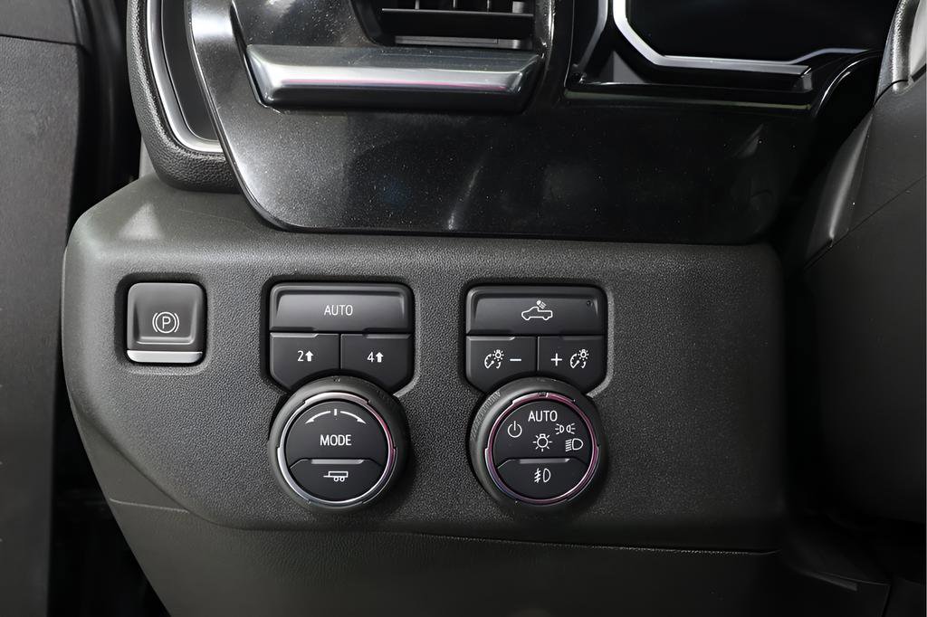 Used 2023 Chevrolet Silverado 1500 RST w/ Convenience Package II image 17