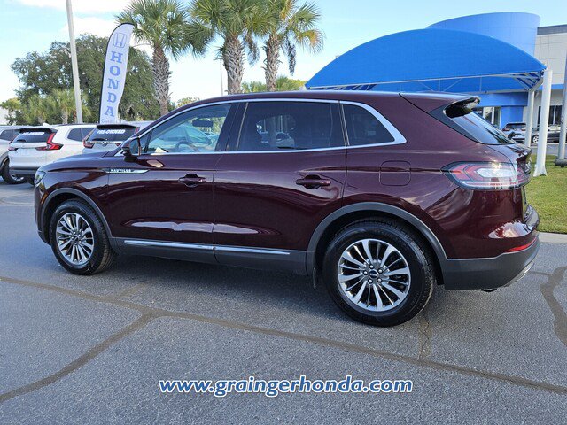 Used 2019 Lincoln Nautilus Select w/ Cargo Utility Package FWD image 3