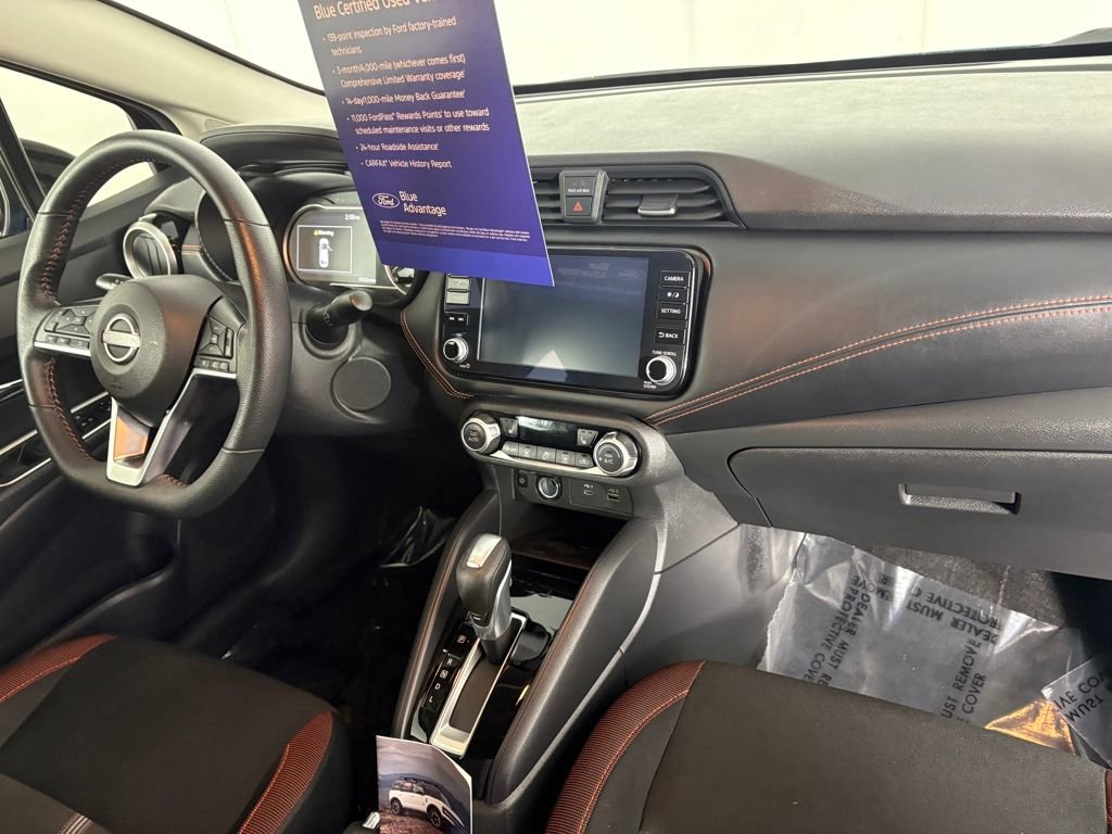 Used 2025 Nissan Versa SR w/ Trunk Package image 35