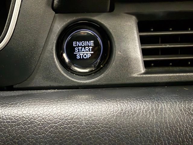 Used 2024 Honda Pilot Touring image 26